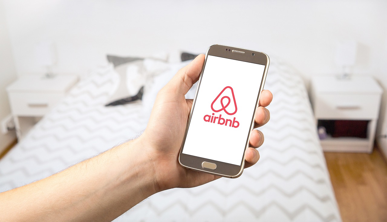 GGF007: How to Become an Airbnb Host