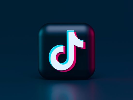 Side-Hustle: How to Become a TikTok Virtual Assistant